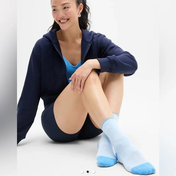 NWT Athleta Colorblock Everyday Crew Sock in Mist Blue Medium/Large Women’s New - Picture 7 of 7